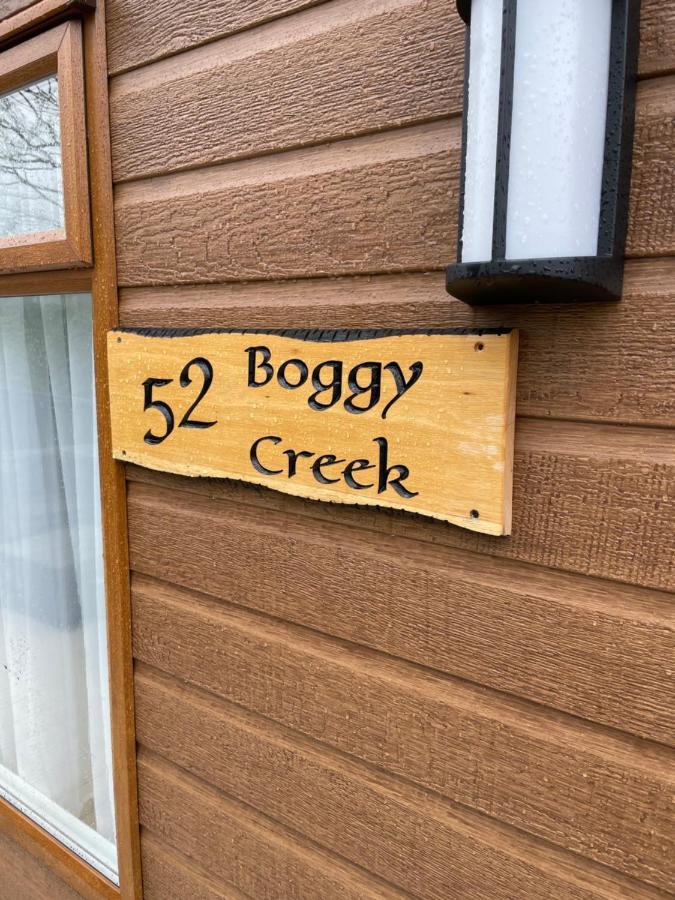 Boggy Creek - Lodge With Hot Tub Felton  ภายนอก รูปภาพ